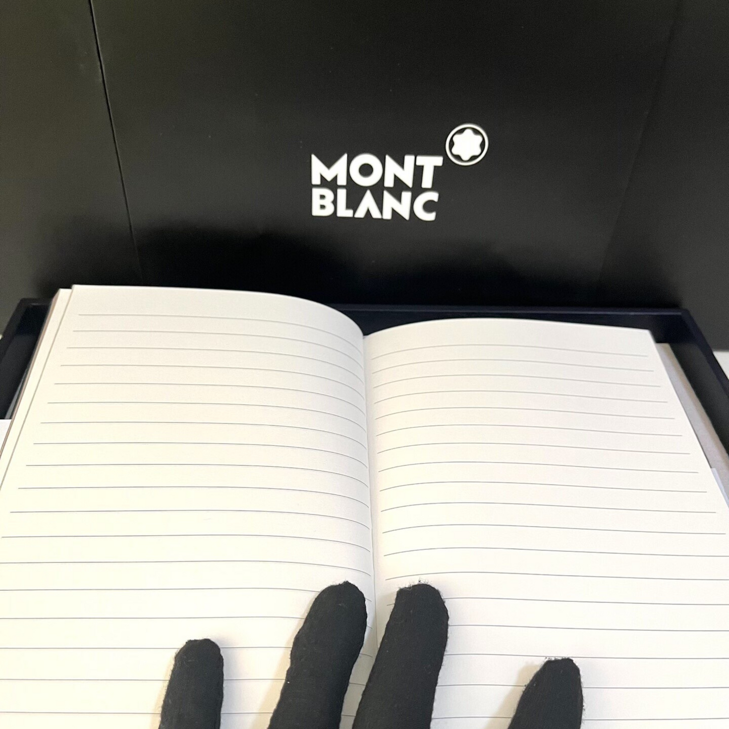 Black Montblanc notebook #146, ideas for man gift, surpriseboxgift.com