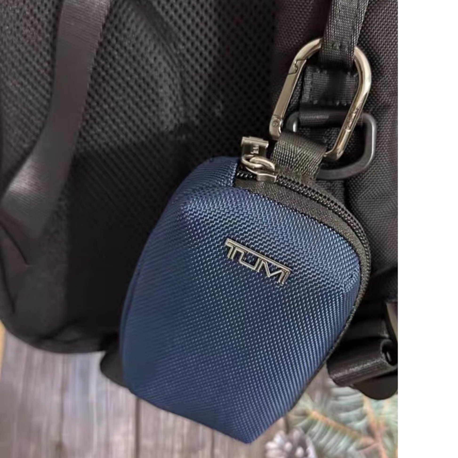 Blue TUMI pouch accessories, ideas for men gift, boss gift , surpriseboxgift.com